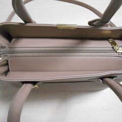 ★美品★　ショルダーバッグ　ベージュの画像