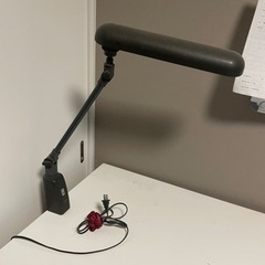 電気スタンドの画像