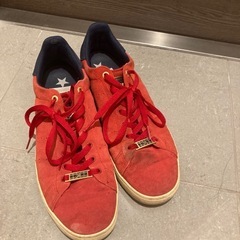 adidas スニーカー