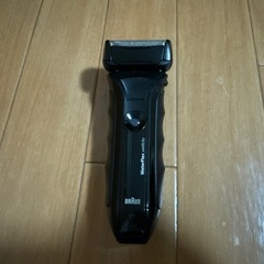 ブラウン メンズ電気シェーバー WaterFlex 