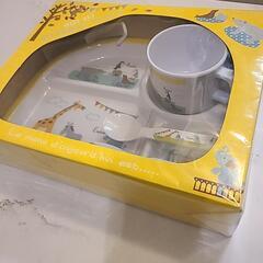 新品未使用ベビーキッズ食器セットの画像