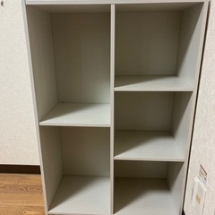 収納棚の画像