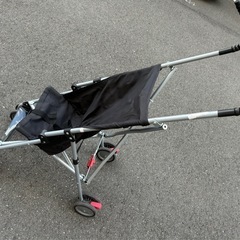 持ち運びに便利　簡易ベビーカー　黒の画像