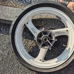 rgv250 vj21 リアホイールの画像