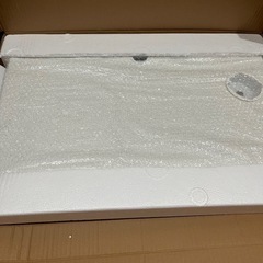 ローテーブル 折りたたみ ミニテーブル 幅60×奥行40×高さ30cm スロット ブックスタンド付き 多機能 省スペース 完成品 軽量 シンプル リビング 作業台　ホワイトの画像
