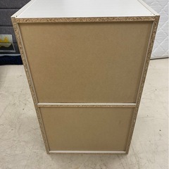 2段カラーボックスの画像