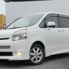 【即日審査可能‼】トヨタ　ヴォクシー　Z