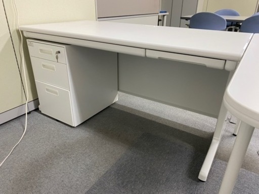 決まりました オフィス デスク 家具 オフィス用家具 机