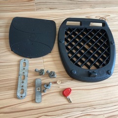 GIVI(ジビ) バイク用 リアボックス モノロック 30L E300NT2の画像
