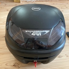 GIVI(ジビ) バイク用 リアボックス モノロック 30L E...