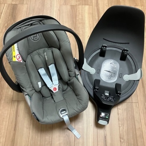 サイベックス　クラウドZ2 ベビーシート　ベースZ2 リベル　アダプター　トラベルシステム