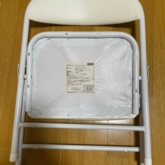 折り畳みパイプ椅子ロータイプの画像