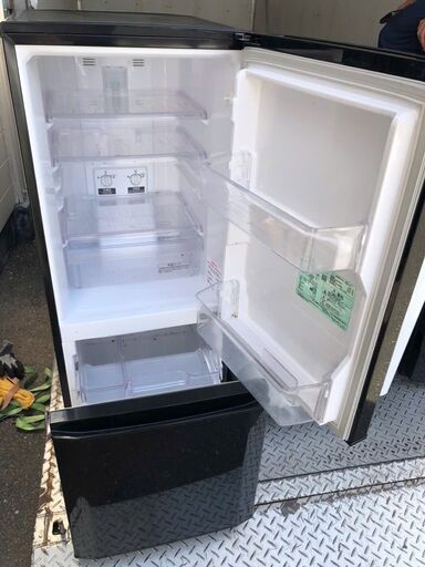 NO 400 ?北九州市内配送設置無料✨? 2ドア冷蔵庫 自動霜取りファン式 三菱 ブラック MR-P15EY-B 一人暮らし（