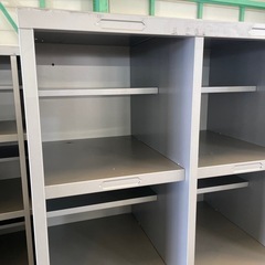 JH-27 【オフィス家具専門店】オカムラのシューズBOXです！の画像