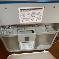 SHARP プラズマクラスタ空気清浄機　除湿、衣類乾燥機機能付きの画像