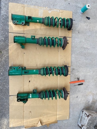 カムリ　AVV50 車高調　TEIN