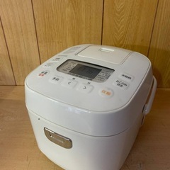 ⭐️アイリスオーヤマジャー炊飯器⭐️ ⭐️RC-ME30-W⭐️