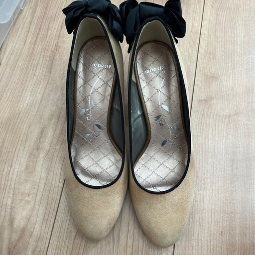 美品♪マリクレール　フォーマルパンプス　24cm