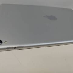 【Wi-Fiモデル】iPad Pro 10.5インチ/第1世代/256GB/A1701〈MPF02J/A〉の画像
