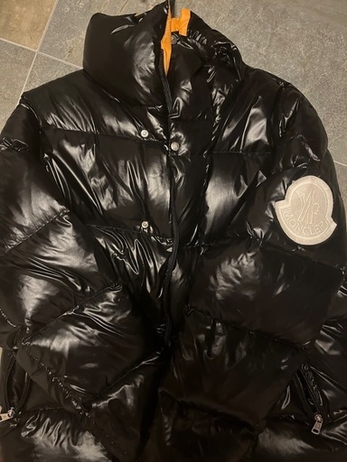 モンクレールダウン