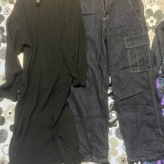 服と靴の画像