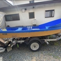 3人乗りYAMAHAさんの小型船トレーラー付き　の画像