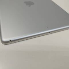 【Wi-Fiモデル】iPad 第6世代/32GB/A1893〈MR7G2J/A〉の画像
