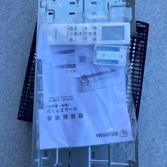 アイリスオーヤマルームエアコン2022年製の画像