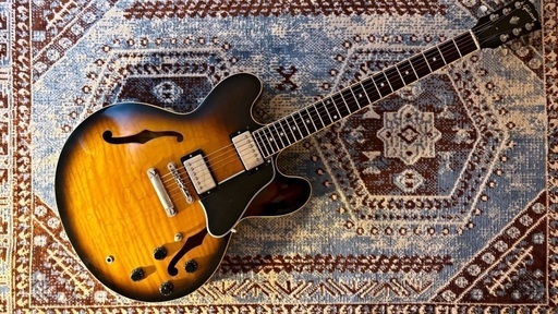 美品ギブソンES-335 2018年 メンフィス工場製 ハードケース付 美品ギブソン