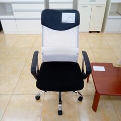 ★ジモティ割あり★  PCチェア 黒✕白 H62×D55×W10...