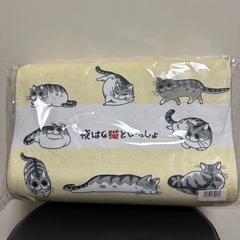 夜は猫といっしょ　低反発まくら