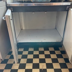 古いキッチンセット無料！の画像