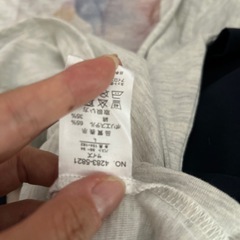 何だろシャツの画像