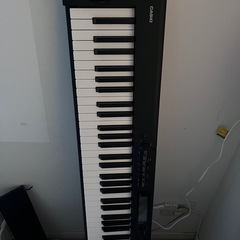 電子ピアノ