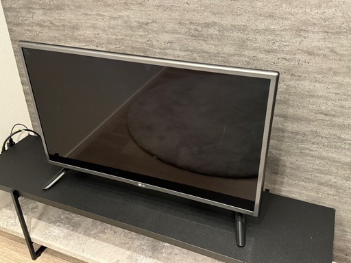 LG 32型　液晶テレビ