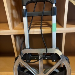 折りたたみ台車の画像