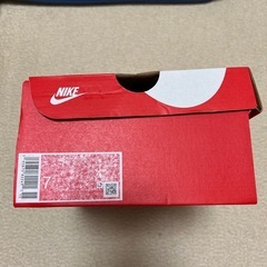 ナイキNIKE箱
の画像