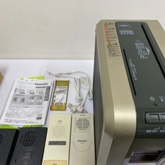 インターホン/テレビドアホン　シュレッダー（紙・CD）差し上げます。