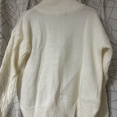 セーターニットの画像