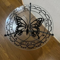 ガラス　サイドテーブルの画像