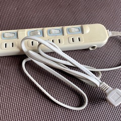 電源タップ 4個口