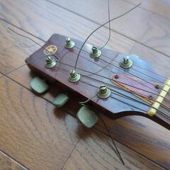 ヤマハフォークギターの画像
