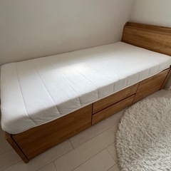【お取引中】ニトリ  収納付きシングルベッド