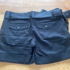♪ INGNI ♪ M ショートパンツ ブラックの画像