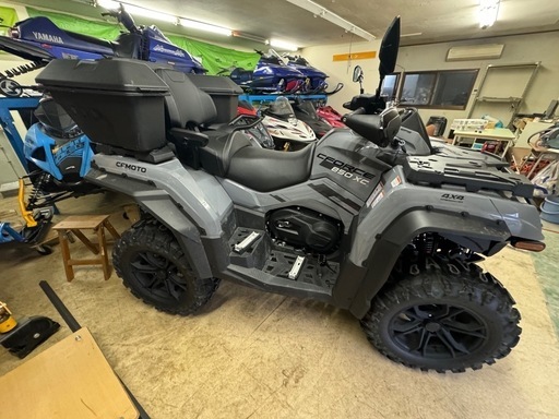 シーズンオフ値下！　CF MOTO cforce 850xc ウインチ・ナンバーウインカー・タンデムシート付　 四輪バギー　ほぼ新車　