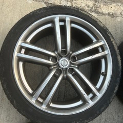 日産フーガ純正19インチアルミの画像