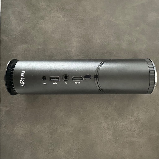 FunLogy X-03 プロジェクター 家庭用 HDMI 対応
