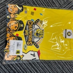 阪神優勝記念Tシャツの画像