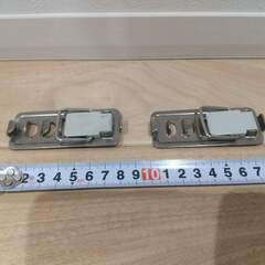 サッシ　窓用補助錠 窓ストッパー  防犯 換気  猫脱走防止 ２個組 ＊工具なし簡単取付の画像