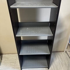 ラック　8月28日に捨てます